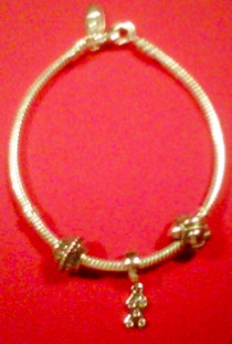 WineLaurieBraceletComp